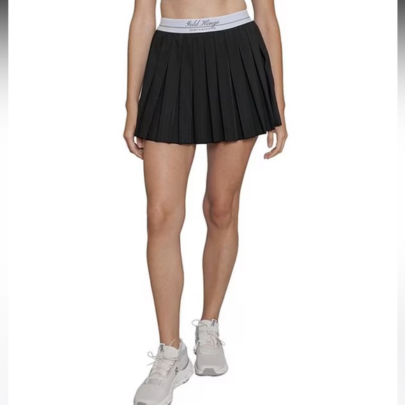 GOLD HINGE
Sport Pleated Tennis Skirt - Picture 1 of 4